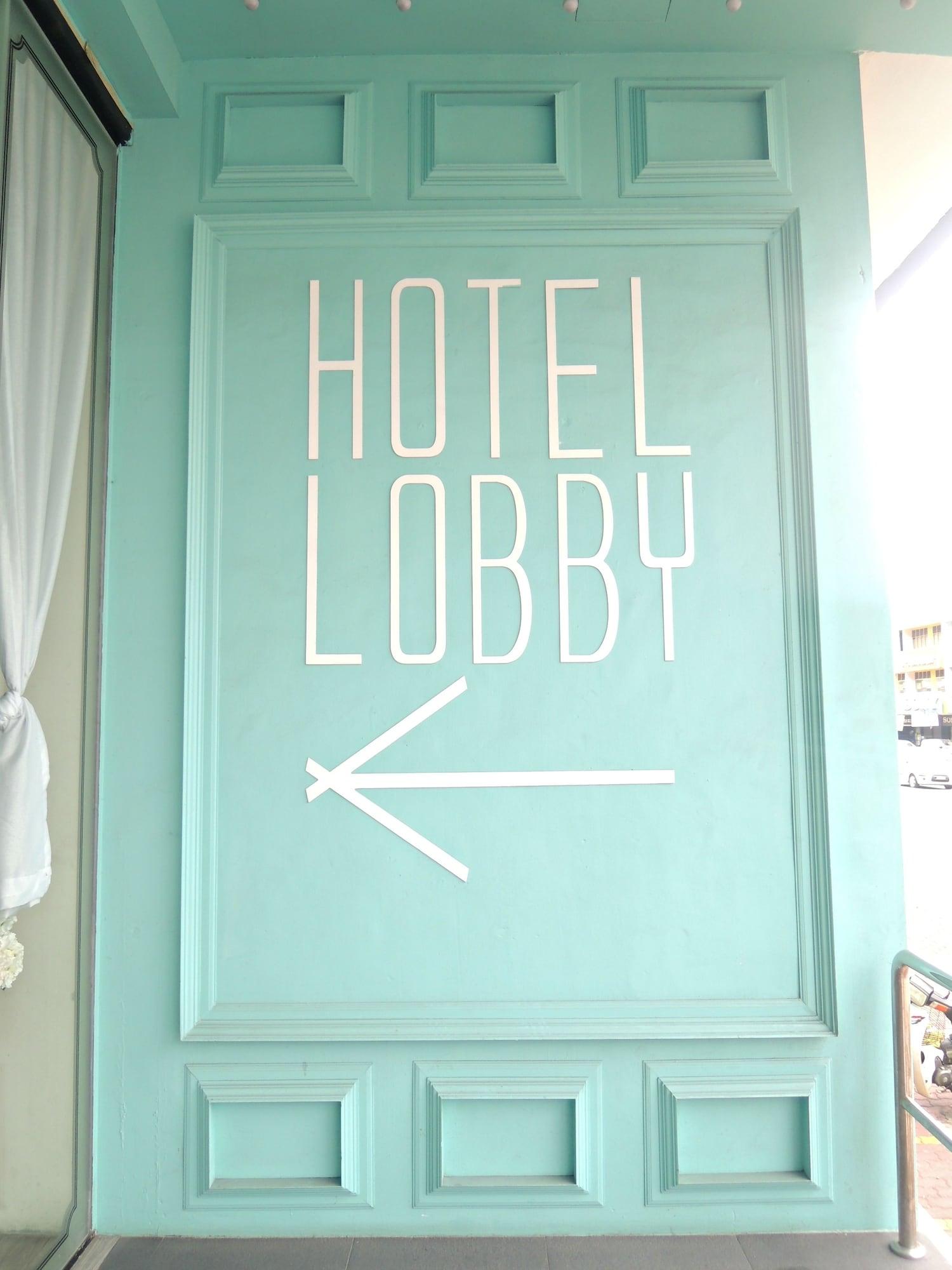 Creator Hotel Kulai Esterno foto