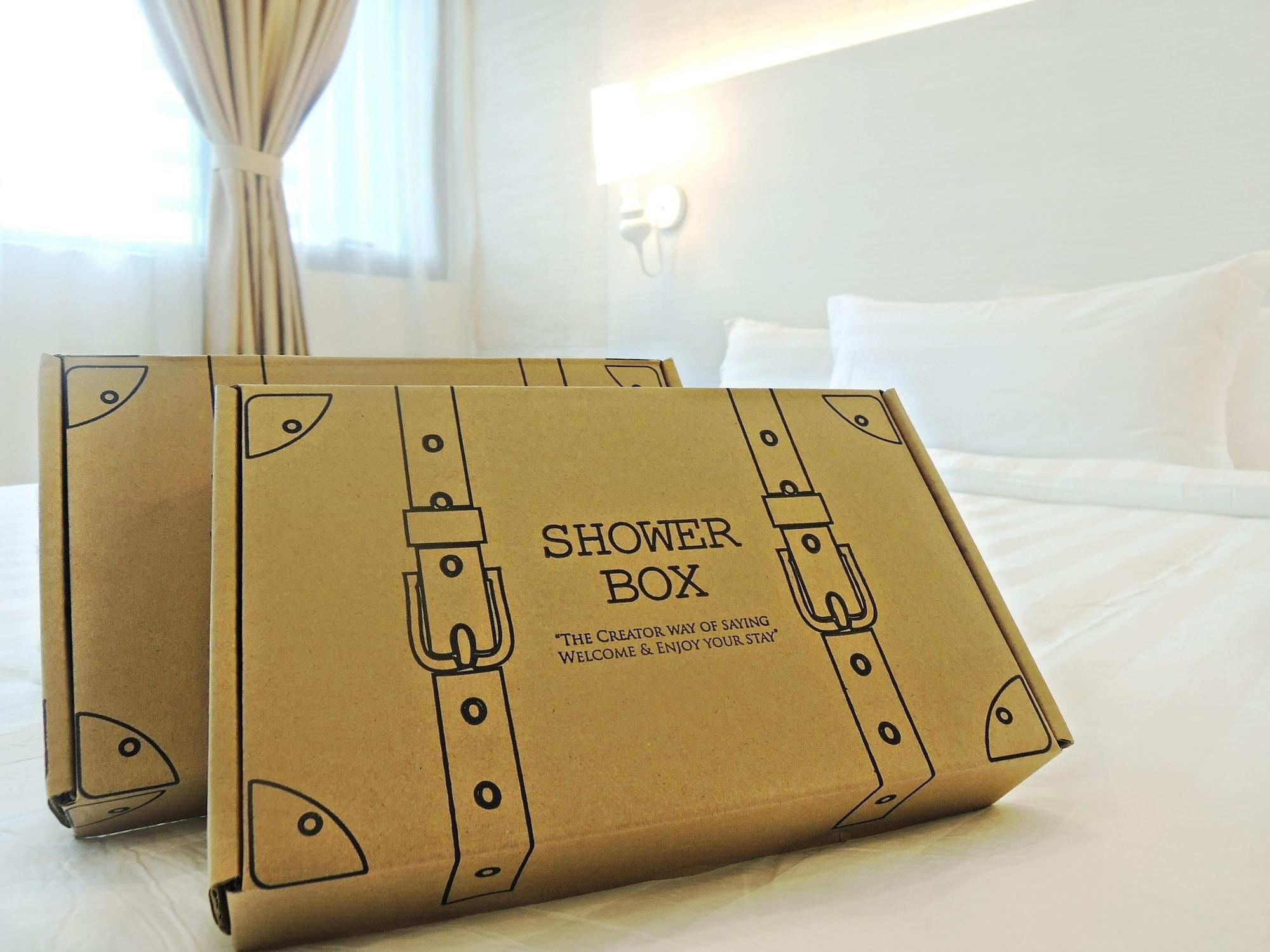 Creator Hotel Kulai Esterno foto